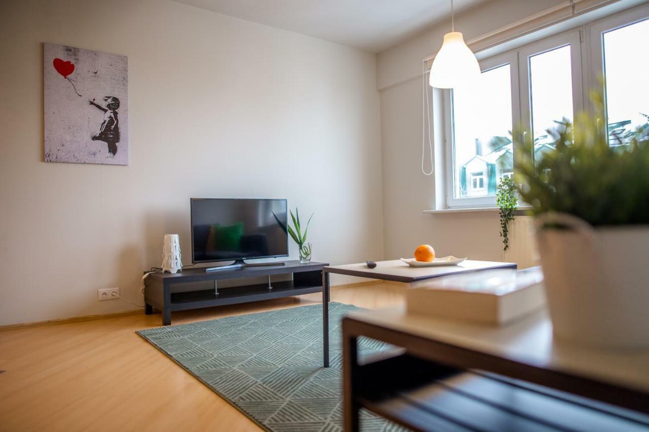 Apartament New Praga Near To Metro, Free Parking Warschau Buitenkant foto